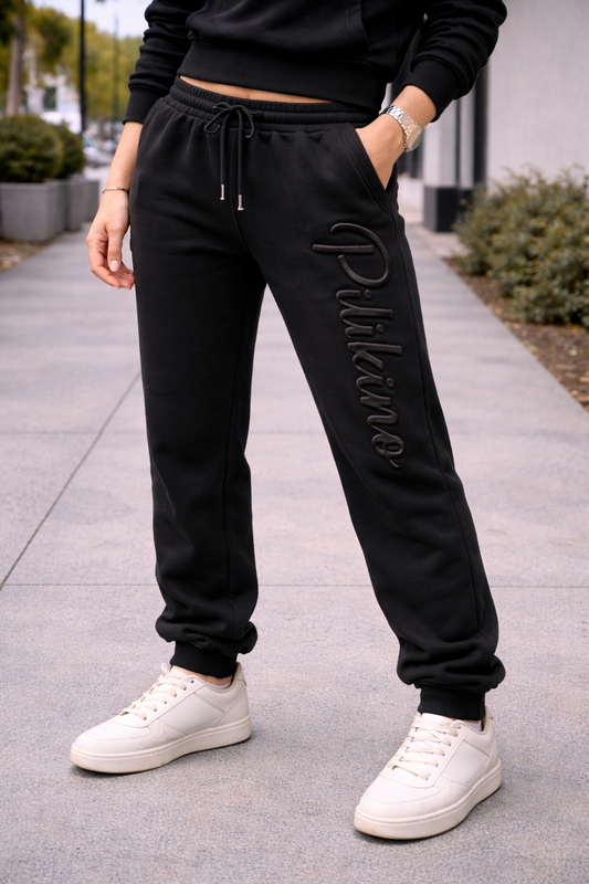 Pilikino Embossed Sweatpants