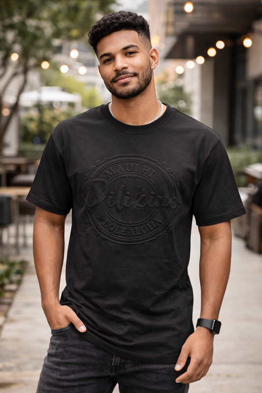 Pilikino Circle Logo Embossed T-Shirt